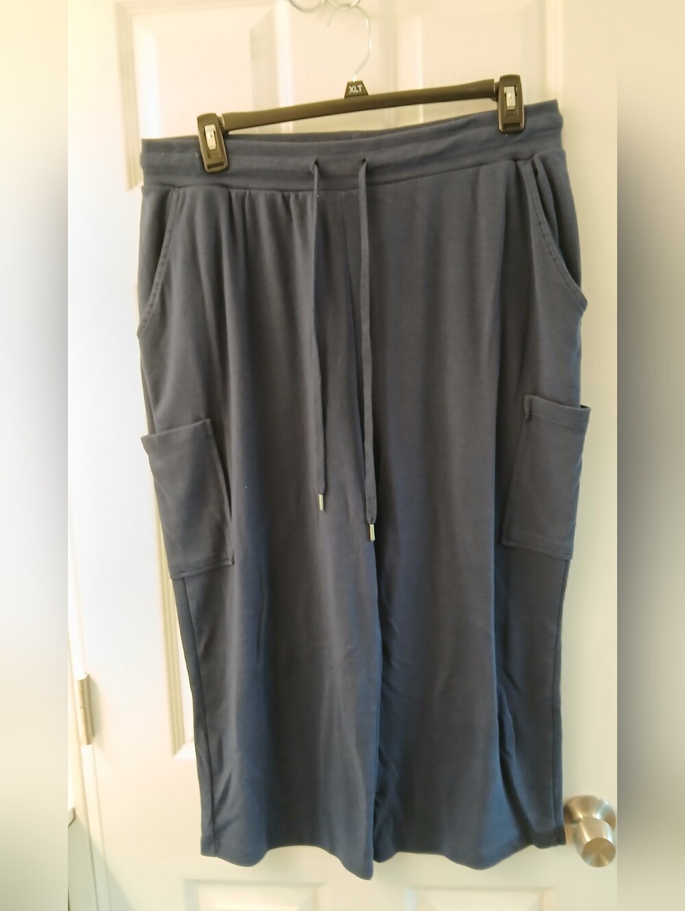 Woman Within Knit Cropped Cargo Pants – Size 1X (22/24)